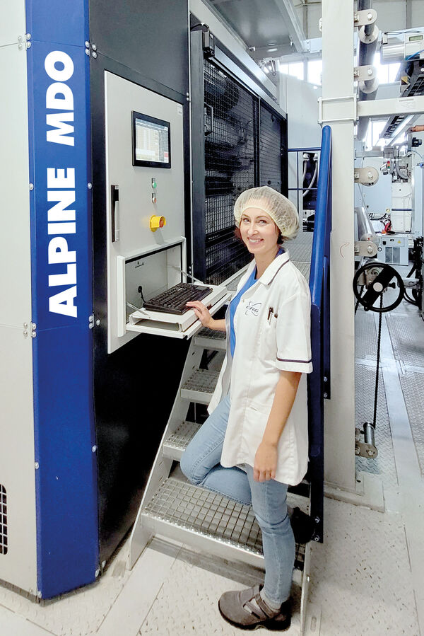 Blasfolienanlage der Hosokawa Alpine