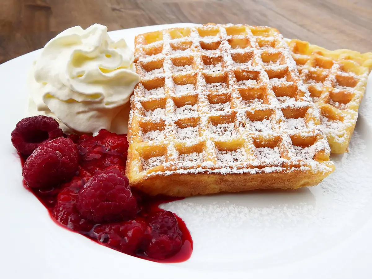 Waffeln mit Himbeeren